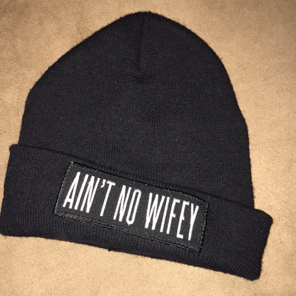 DIMEPIECE AIN’T NO WIFEY BEANIE